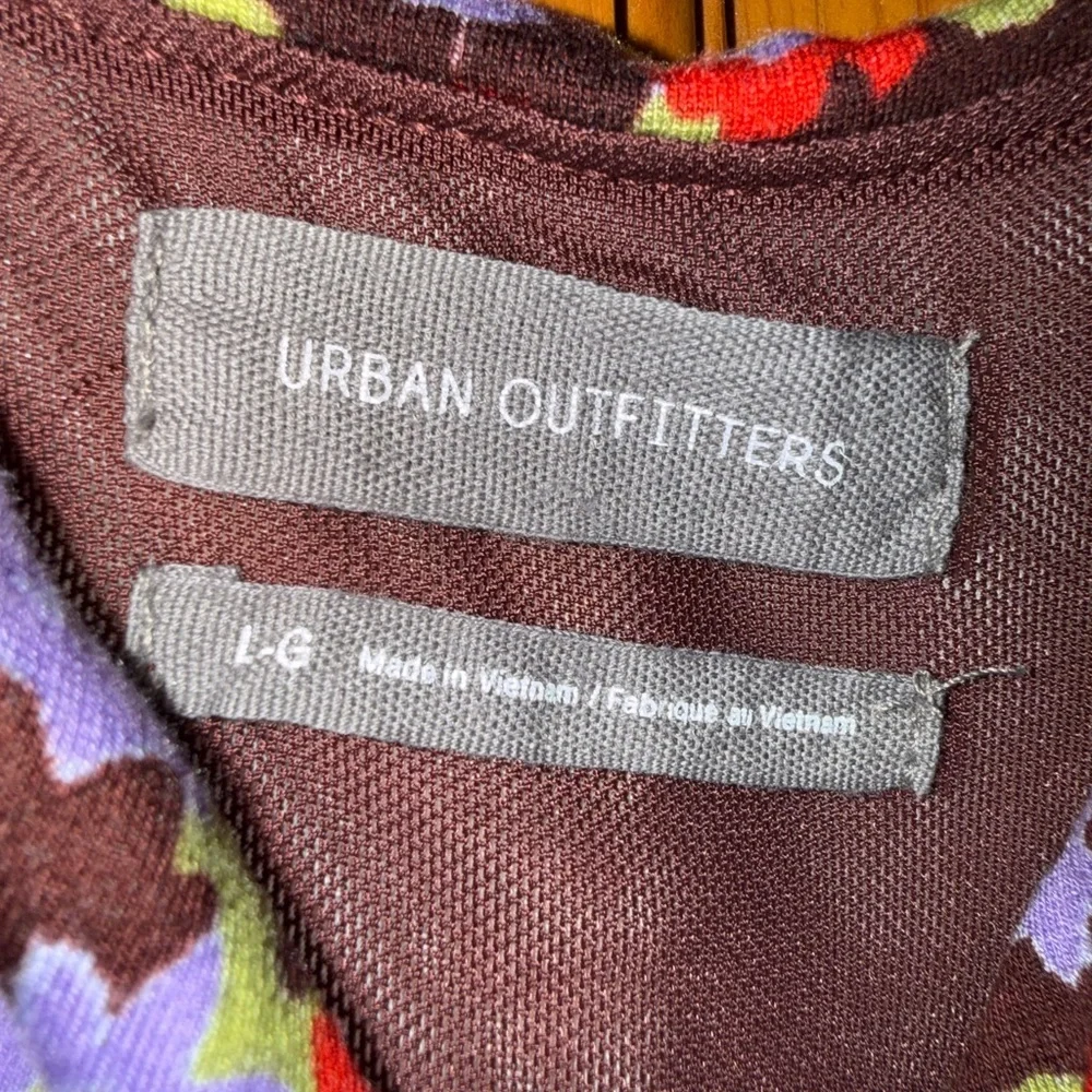 Urban Outfitters Floral Mini Dress – Adjustable Straps | Y2K Vibes 🌸 size LG - Picture 6 of 10